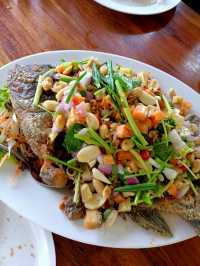 ร้านอาหารครัวเอกปลาเผา