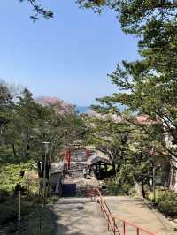 A Peaceful Walk Around Lake Tōya – Shrines, Cruises & Lakefront Feasts