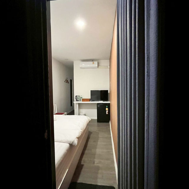 NOMADS HOMESTAY & Restaurant 🌴 ที่พักฟีลดี 