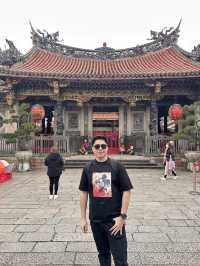 หนึ่งในวัดที่เก่าแก่ที่สุดของไต้หวัน (Taiwan) 