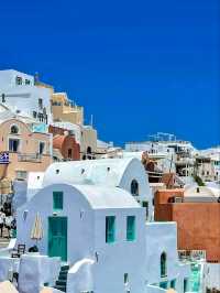 💙 Europe 🌍 Santorini on a Shoestring: Greek Island Magic Without the Splurge 🇬🇷✨