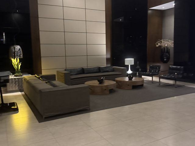 【ポルトガル ポルト】スタジアム近く！AC Hotel Porto by Marriott