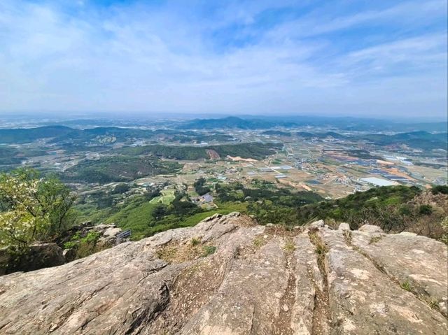 Daejeon’s Double Trouble Trail