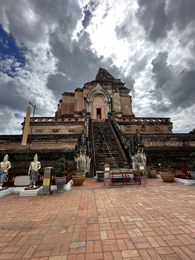 One day trip old city Chiangmai ✅