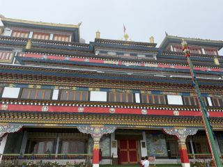 [Dali Monastery, Darjeeling, India] Experience the stunning Tibetan Buddhist architecture