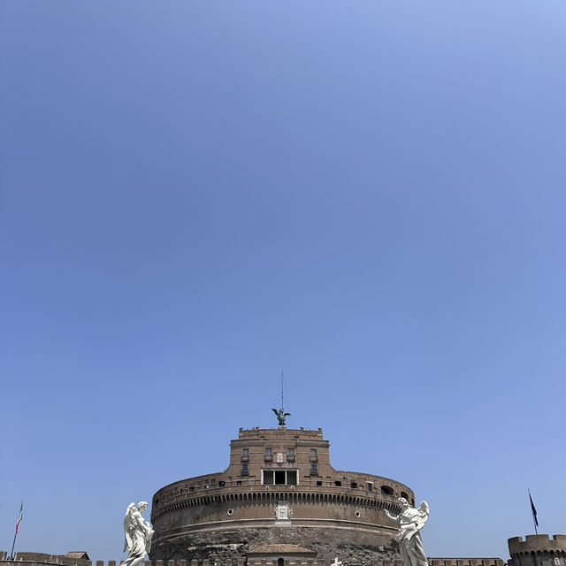Ponte Sant’Angelo – The Iconic Bridge of Rome with Stunning Views