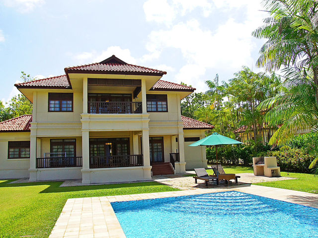 🌴 Private Bungalow Bliss at Bintan Lagoon Resort 
