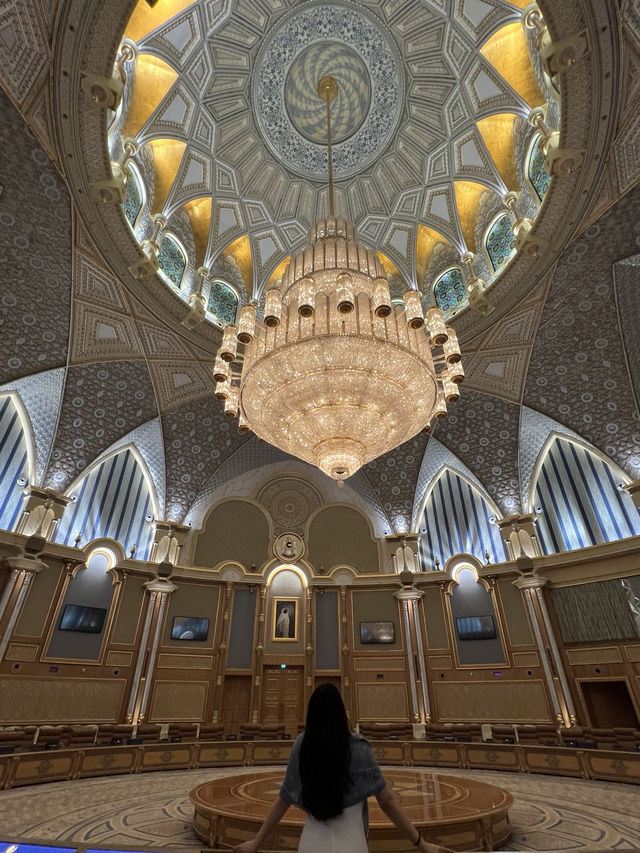 황금빛 궁전, Qasr Al Watan 