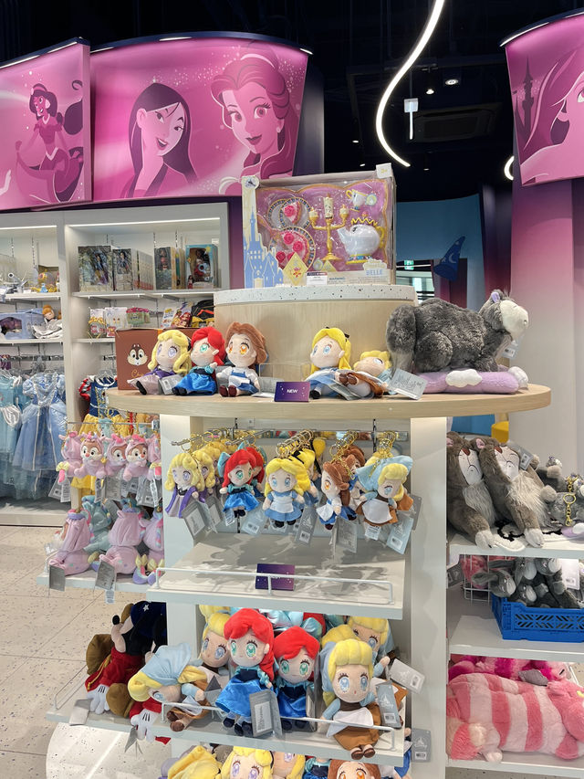 너어무 더운 여름날 시~원하게 데이트하고 쇼핑도 하기 좋은곳🎪