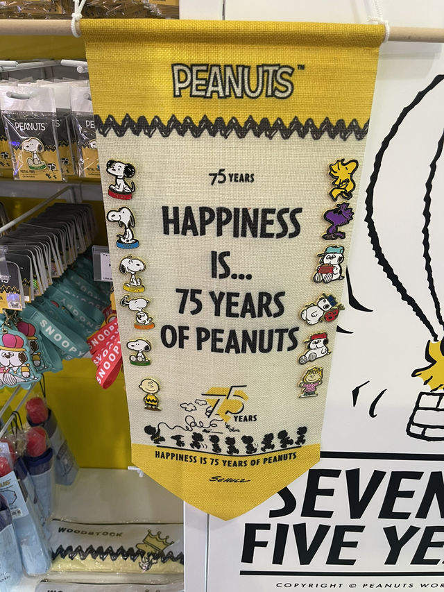 時代廣場場花生漫畫75周年期間限定活動