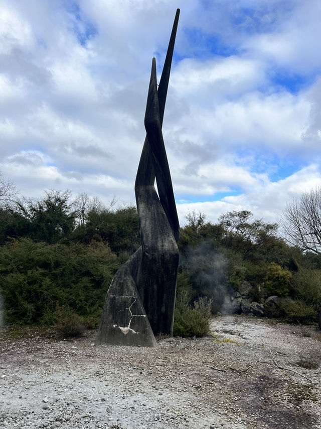 🏞 Rotorua Kuirau Park – 自然沸湯中的城市綠洲