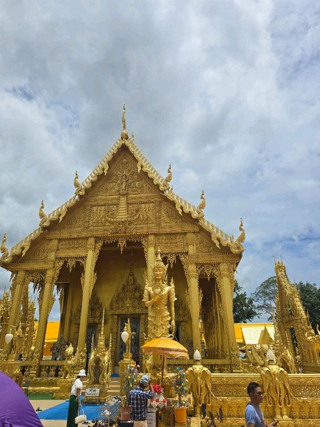วัดปากน้ำโจ้โล้
