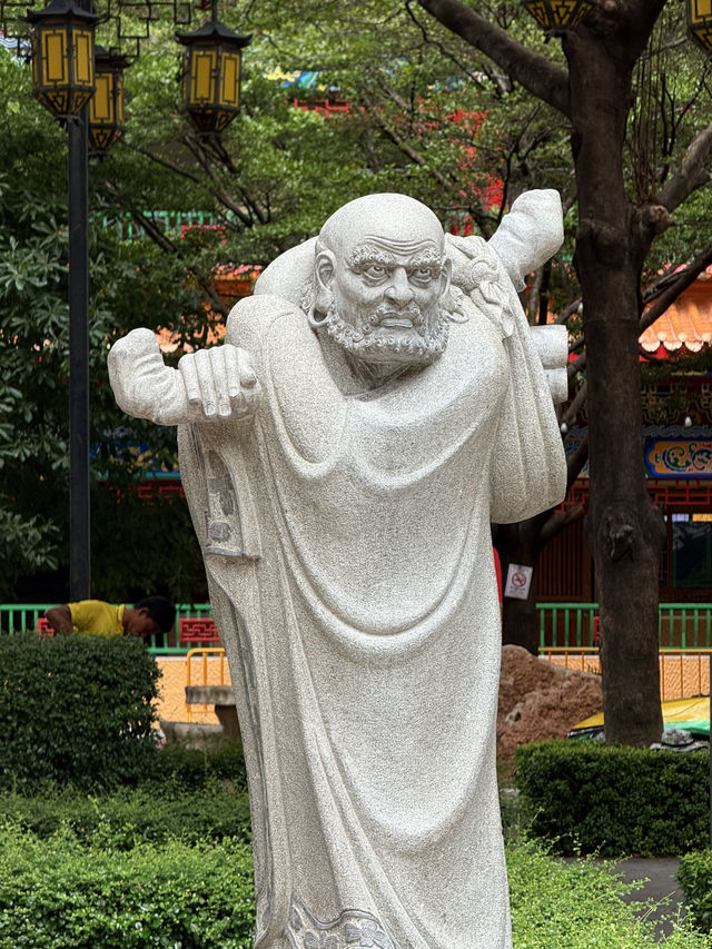 วัดเล่งเน่ยยี่ 2 วัดจีนสุดอลังการที่นนทบุรี