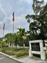🕊️ Plaza Tugu Negara – Honour, History, and City Views in Bloom