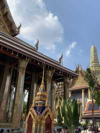 🕌 Golden Grandeur in Bangkok: The Grand Palace