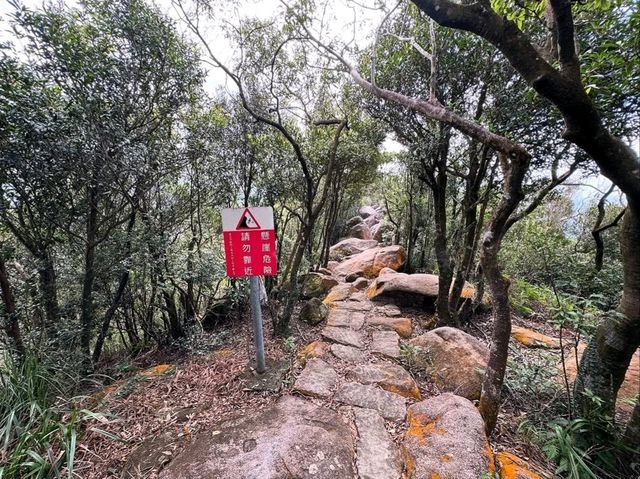 Longchuan Rock Was Like a Nature Playground with Cool Views