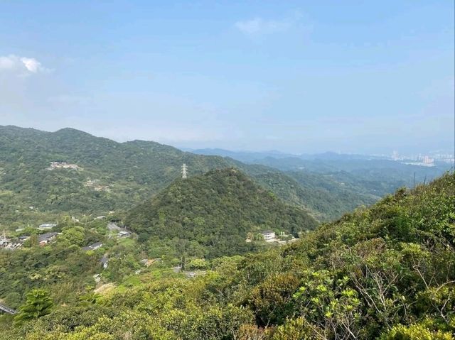 Hidden Hill Feels at Wenjian Mountain