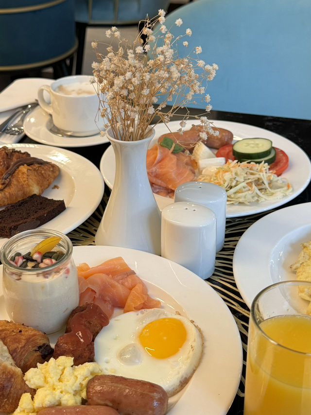 🌅 바르셀로 포티나 몰타, 창밖으로 펼쳐지는 지중해 ✨