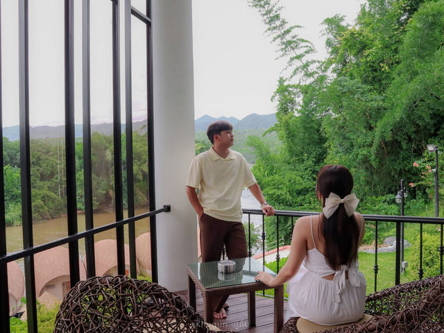 ที่พักที่มองเห็นวิวโค้งน้ำ กาญจนบุรี🌳✨