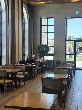 Sol Beach Jindo Bakery & Cafe