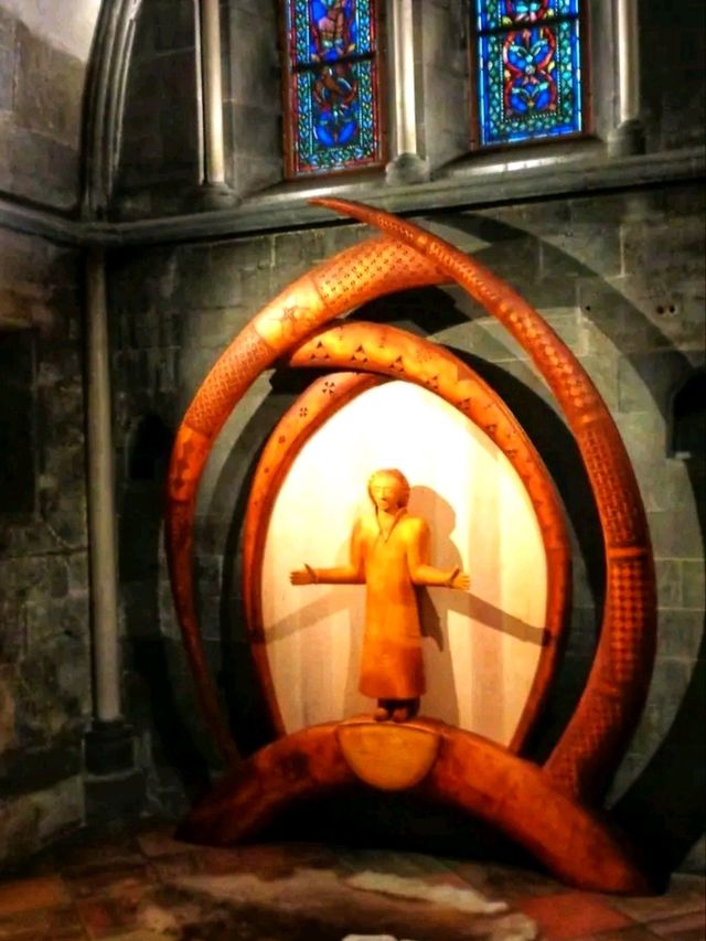 ⛪ Nidaros Cathedral – Norway’s Gothic Masterpiece ⛪ ⛪ Nidaros Cathedral – Norway’s Gothic Masterpiece ⛪