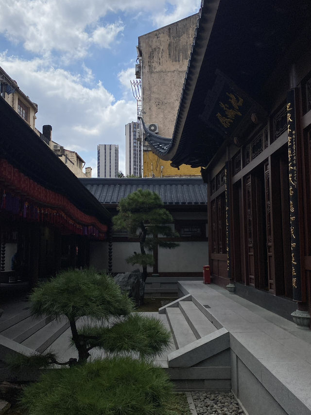 JADE BUDHA TEMPLE 🙏🏻🧎‍♀️‍➡️📿