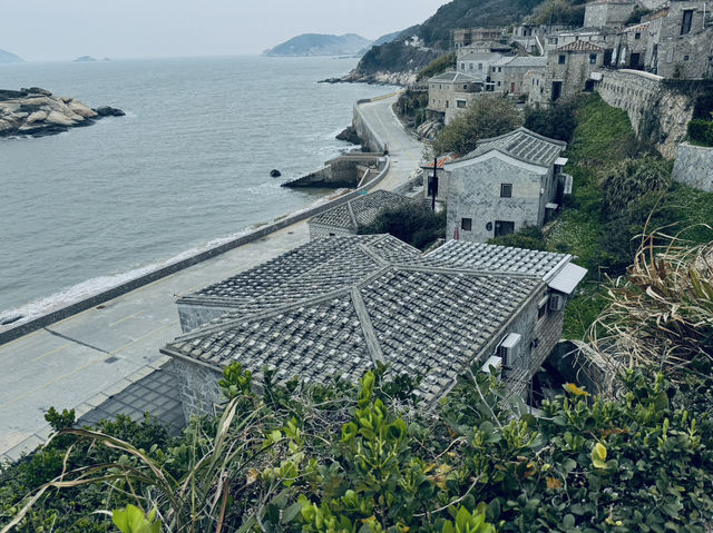 馬祖北竿｜芹壁石屋壓頂：石為瓦鎮，風為伴侶；島嶼歲月的質樸印記