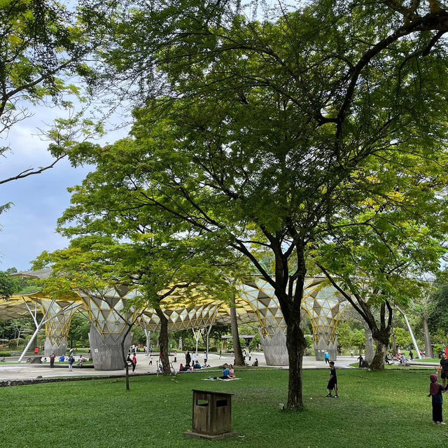 🌳🌸 Taman Botani Perdana – Kuala Lumpur’s Green Escape 🌿✨