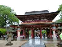 在雨中漫步於日本九州福岡太宰府天滿宮