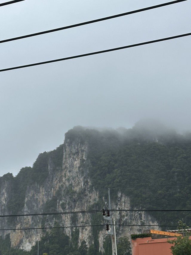 ชวนเที่ยว: หาดอ่าวนาง (Ao Nang Beach) ชวนเที่ยว: หาดอ่าวนาง (Ao Nang Beach)