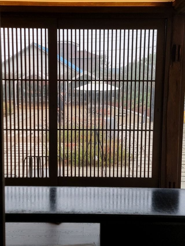 고즈넉한 분위기에, 카페 사리당