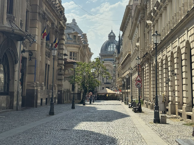 LIPSCANI – BUCHAREST’S VIBRANT HISTORIC HEART 🌆✨ LIPSCANI – BUCHAREST’S VIBRANT HISTORIC HEART 🌆✨