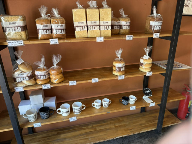 Joma Bakery Café Joma Bakery Café