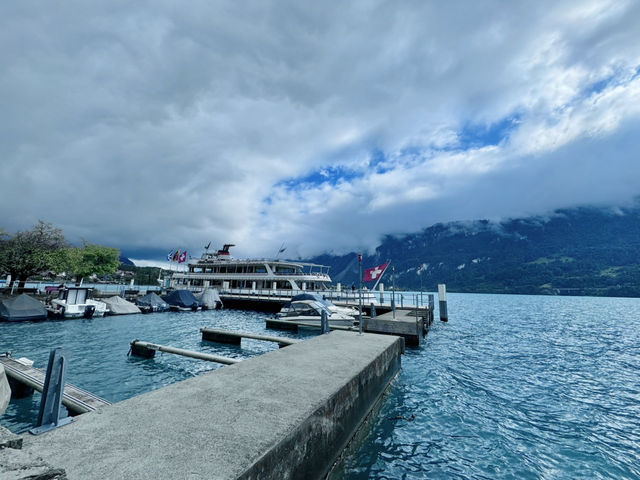 Lauterbrunnen: The Valley of a Thousand Waterfalls Lauterbrunnen: The Valley of a Thousand Waterfalls