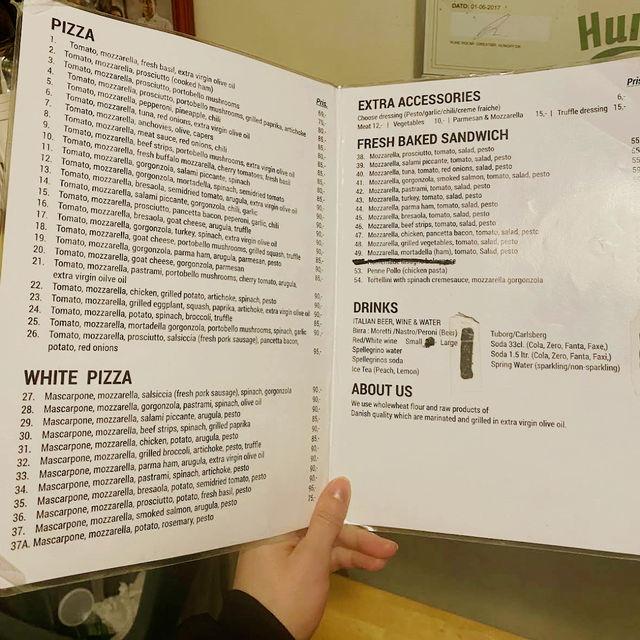 🍕 Café Little Italy: The All-in-One Local Italian Spot