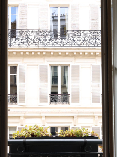 洋書　PARISIAN HIDEAWAYS　パリの隠れ家 洋書 PARISIAN HIDEAWAYS パリの隠れ家 【公式通販】