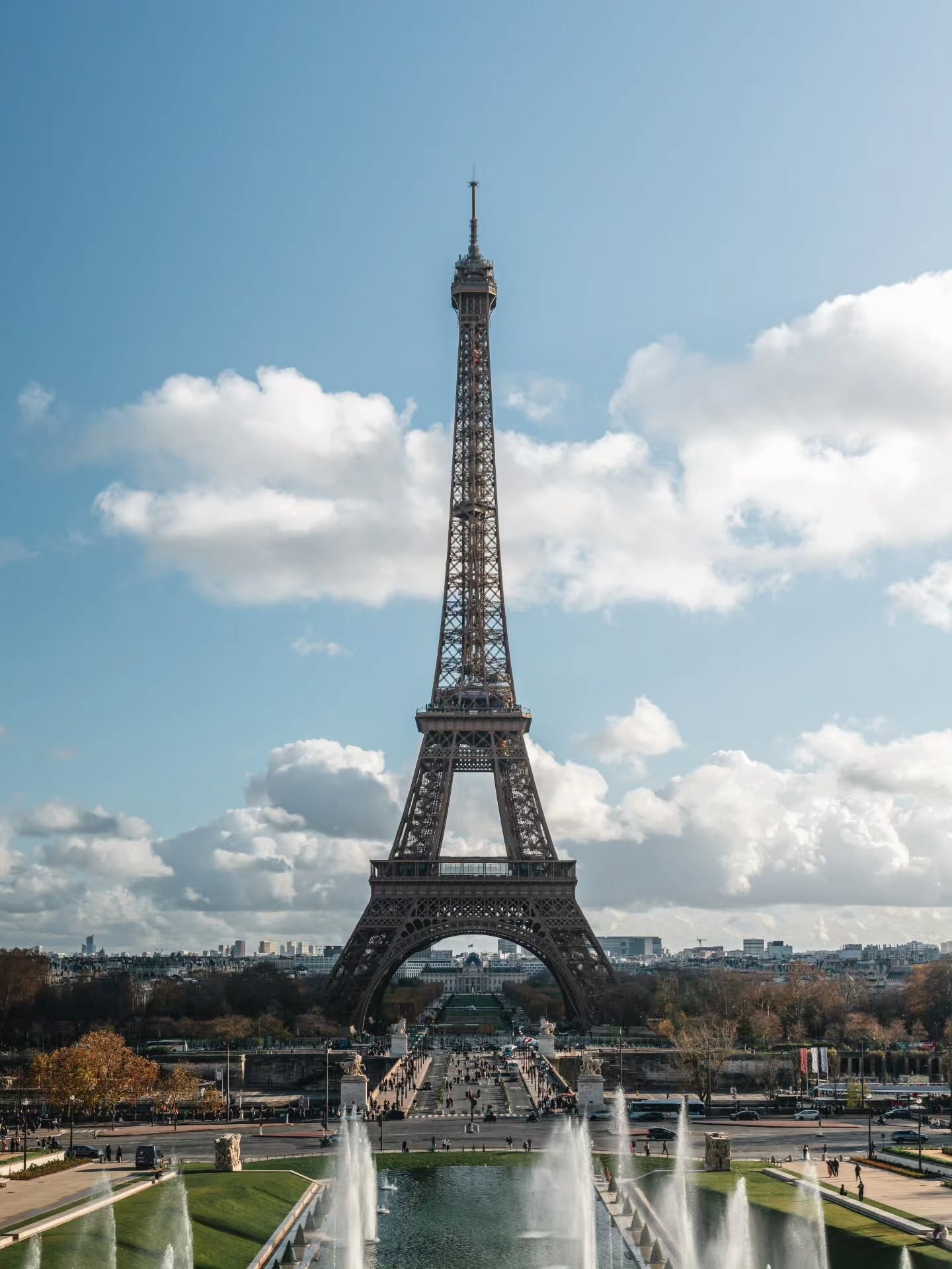 🇫🇷 Eiffel Tower — Iconic, Yet Overrated? 🗼