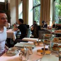 Afternoon tea at The Peninsula 