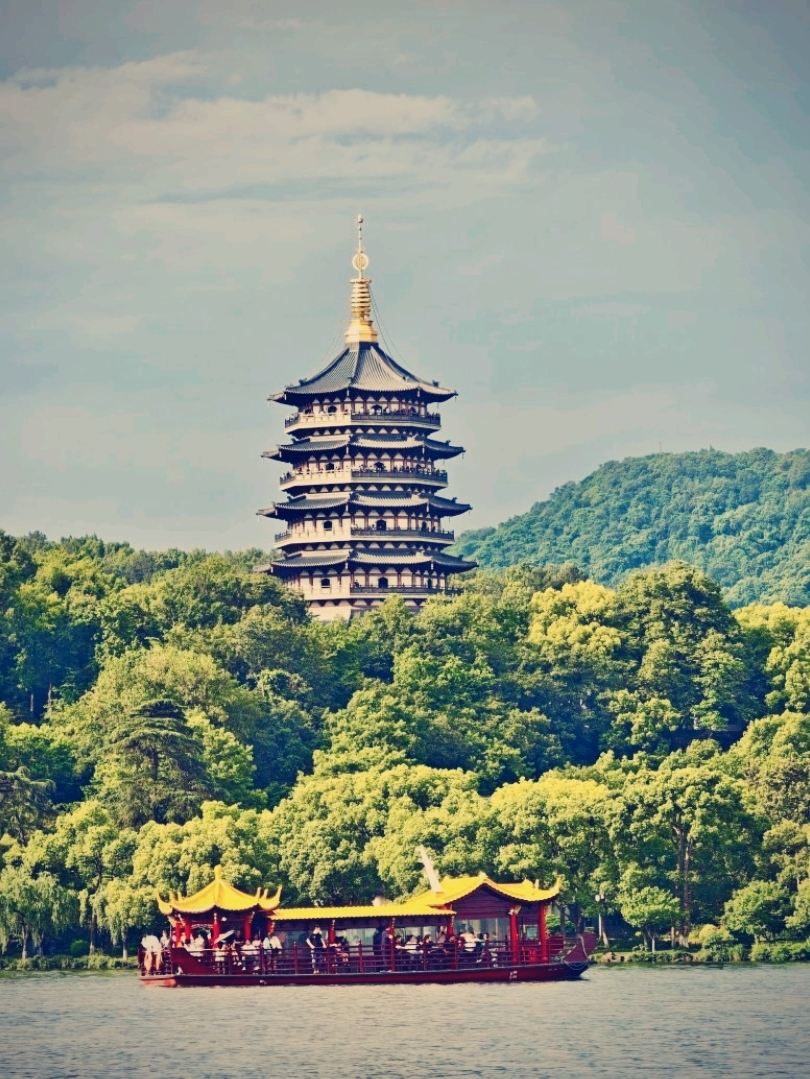 Leifeng Pagoda: The True Soul of West Lake | Trip.com