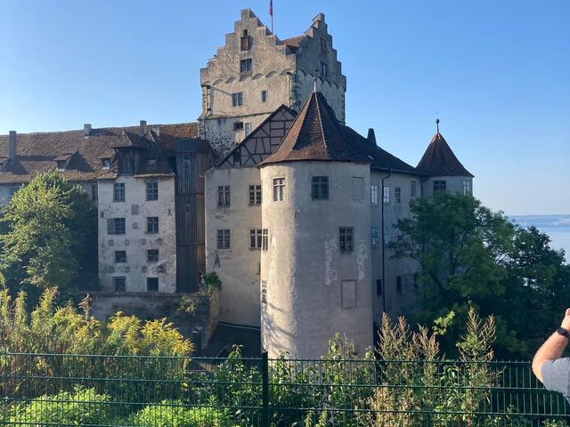 Worth a visit: Meersburg Castle 🏰