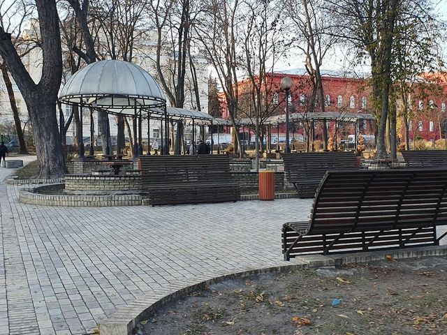 Taras Shevchenko Park in autumn 🗺️