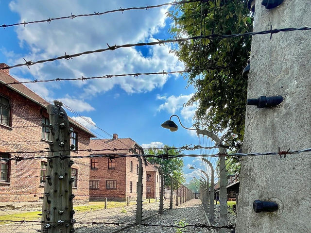 Memorial and Museum Auschwitz-Birkenau 🏢