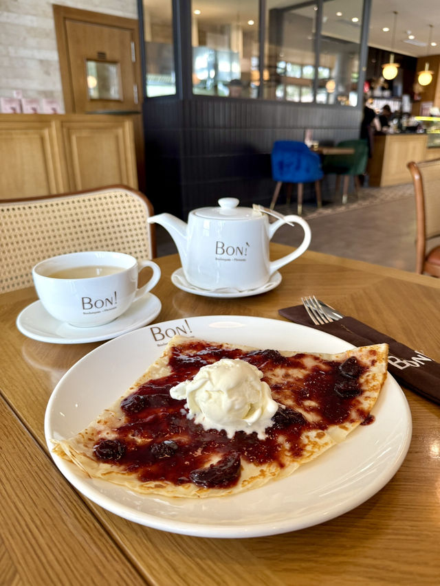 Spring Café Vibes in Bukhara – Bon!