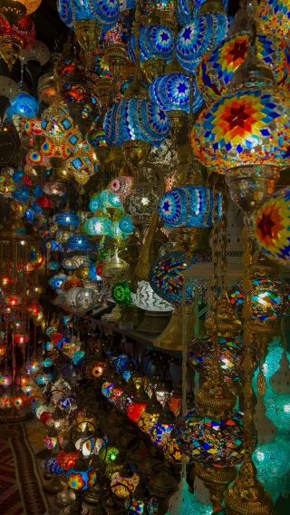 🛍 Grand Bazaar – A Timeless Shopping Maze in Istanbul