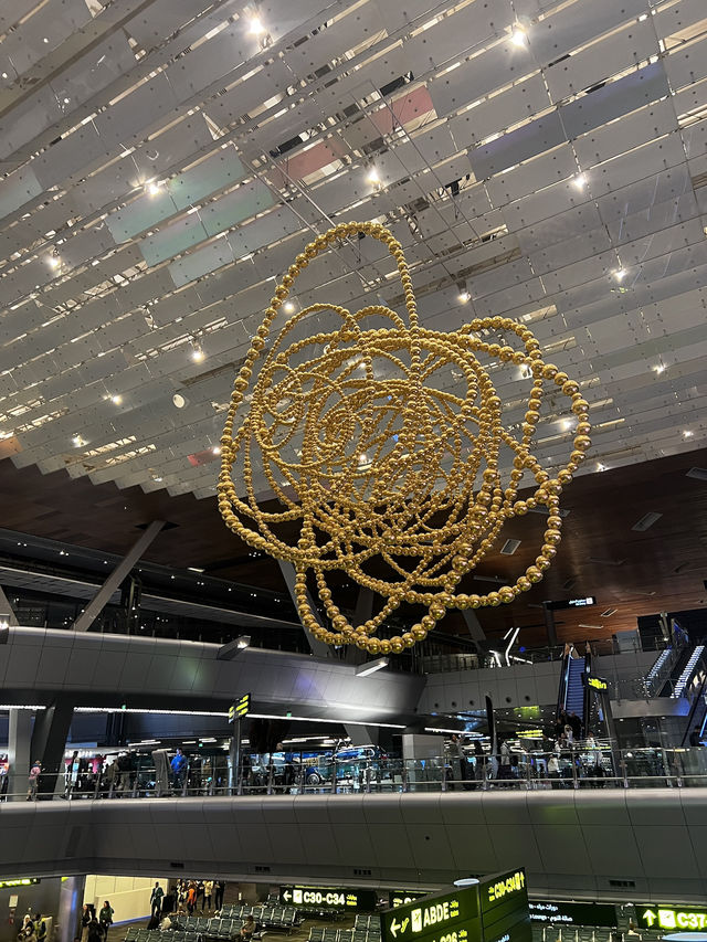 ✈️🌟 Hamad International Airport – The Gateway to the Future in Doha, Qatar 🌟✈️