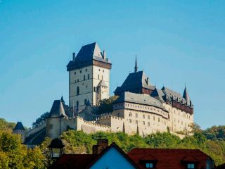 卡爾斯特恩堡一日遊——踏入捷克皇室歷史