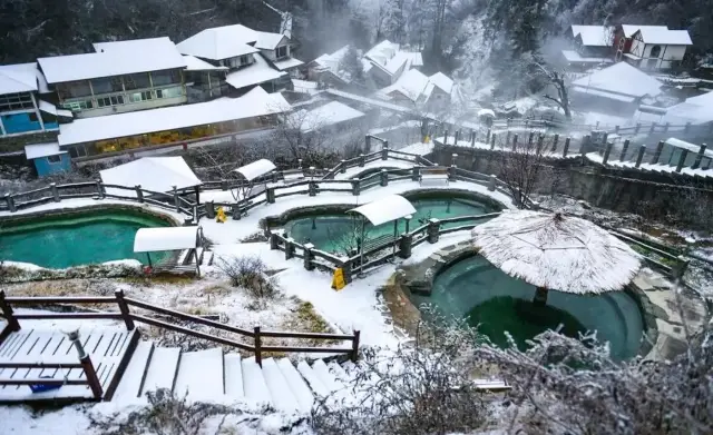 「四川海螺沟——氷と火の二重の天の美しい体験」