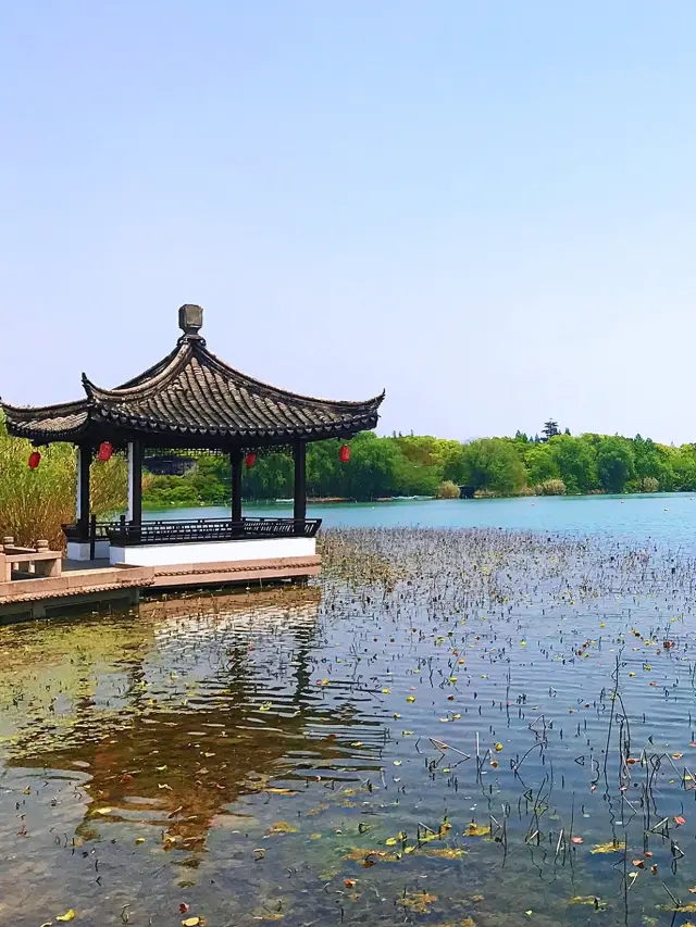 Dominating half of Changshu City: Shanghu Scenic Area