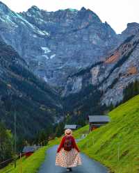 🍂✨ Fall Into Splendor: Autumn Destinations Above Lauterbrunnen Valley 🇨🇭