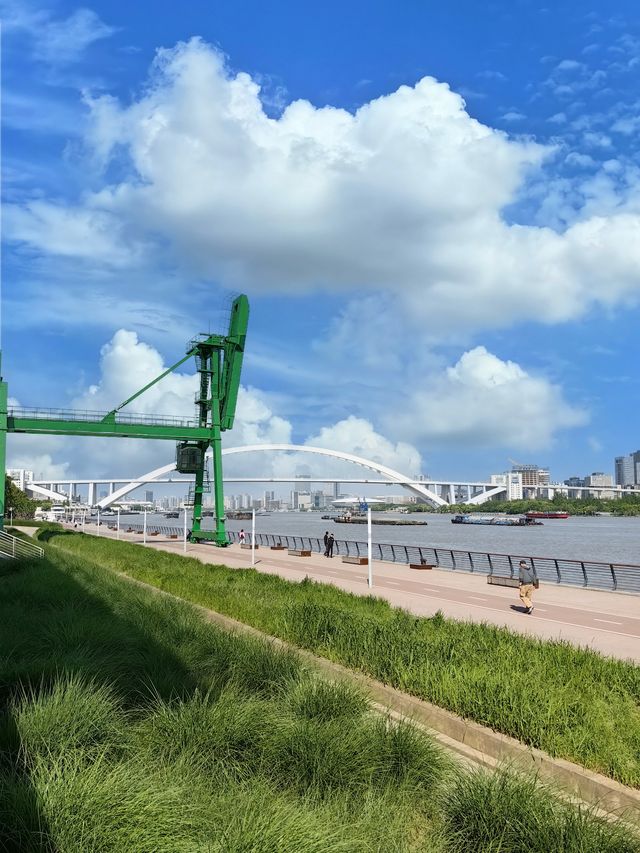 西岸起點上的美術館